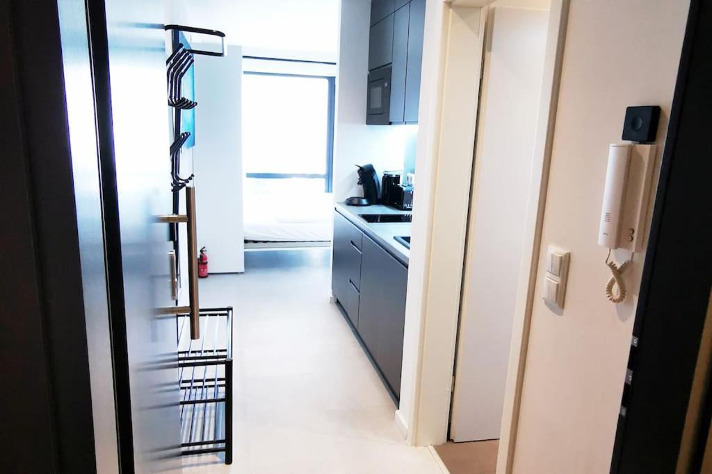 Hh 03 By Rockchair - Superhost Status - Modernes Apartment Mit Sonnigem Balkon & Premium Boxspringbetten In Winterhude - Hamburg Top Geheimtipp ภายนอก รูปภาพ