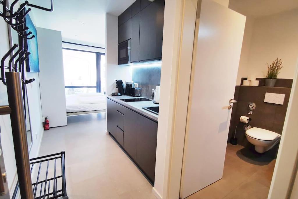 Hh 03 By Rockchair - Superhost Status - Modernes Apartment Mit Sonnigem Balkon & Premium Boxspringbetten In Winterhude - Hamburg Top Geheimtipp ภายนอก รูปภาพ