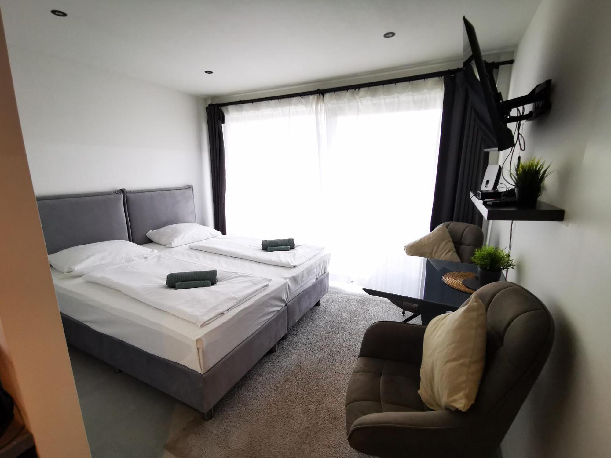 Hh 03 By Rockchair - Superhost Status - Modernes Apartment Mit Sonnigem Balkon & Premium Boxspringbetten In Winterhude - Hamburg Top Geheimtipp ภายนอก รูปภาพ